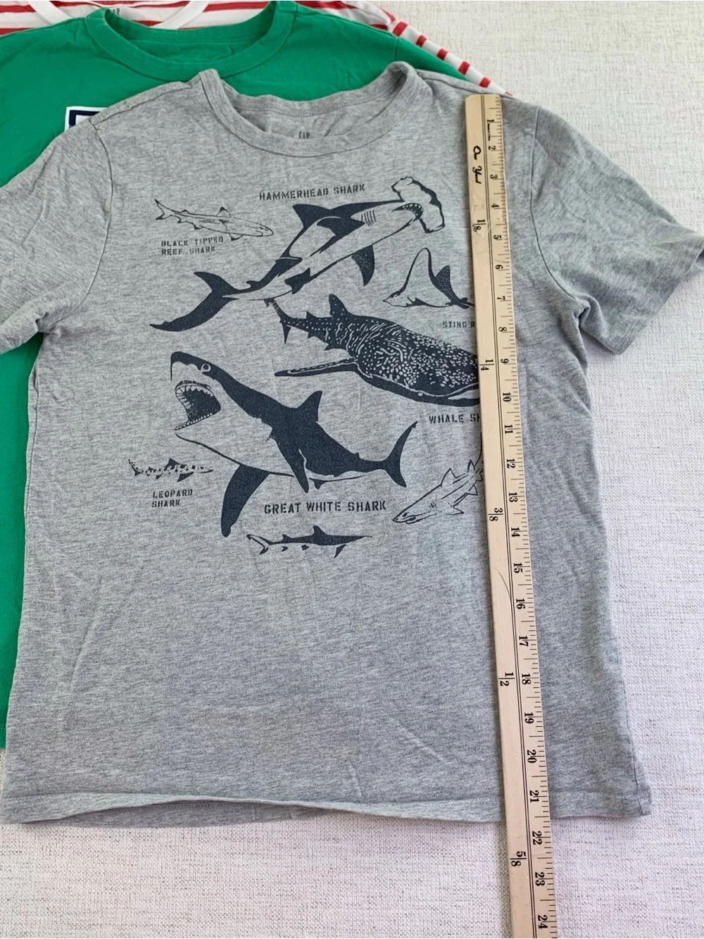 Gap boy's set of 3 short sleeve striped graphic tee crew neck size XL